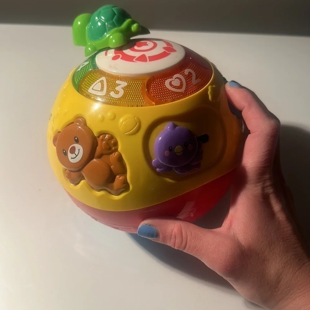 Wiggle and Crawl Ball